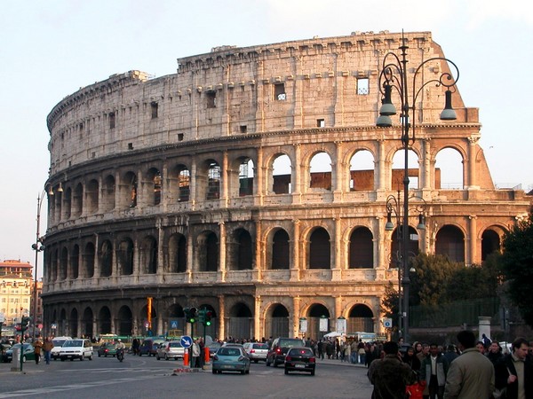 Colosseumul din Roma