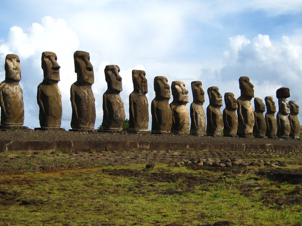 Moai din Insula Pastelui