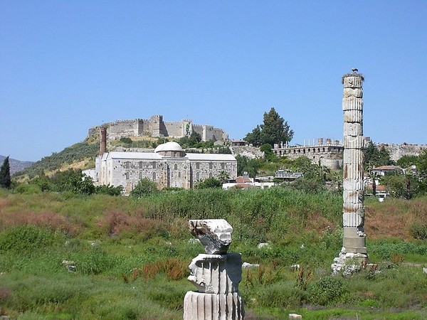 Ruinele din templul lui Artemis